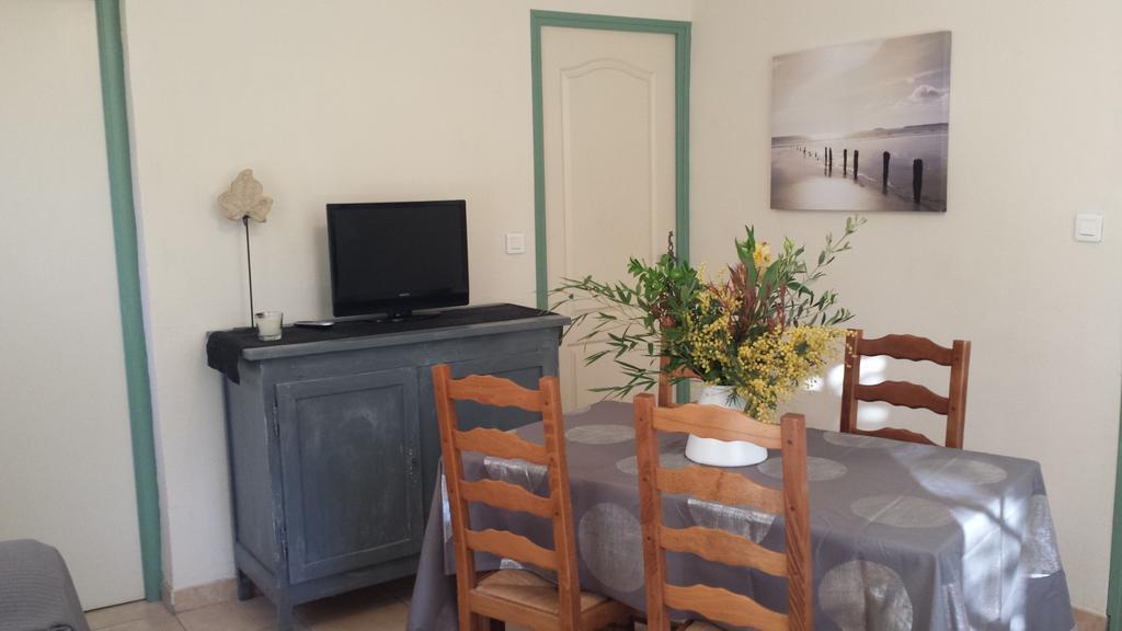 Ferienwohnung Les Jasmins Collioure Zimmer foto